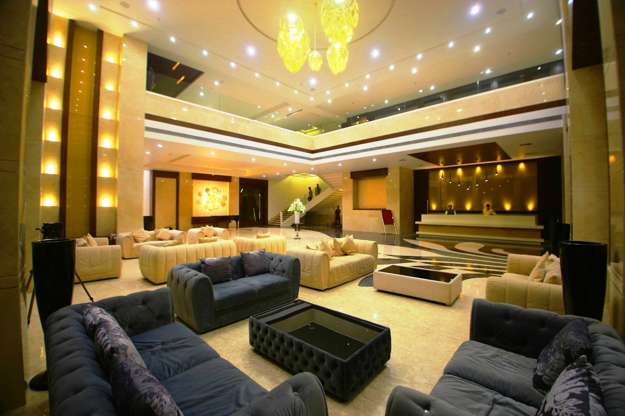 Hotel Vijan Mahal Jabalpur Esterno foto